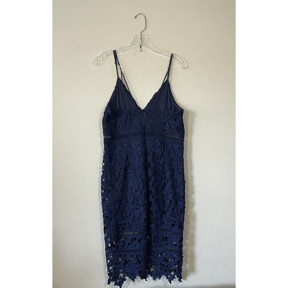 ASTR The Label Dress Size XL Navy Blue Floral Lace Overlay Evening Party Glam - Picture 2 of 7